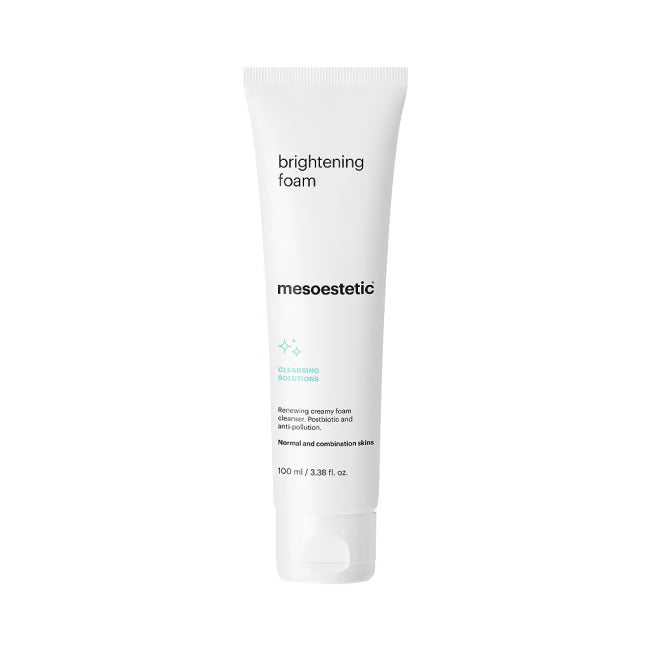 Piel visiblemente luminosa y purificada con Brightening Foam