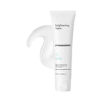 Textura suave y espumosa de Brightening Foam